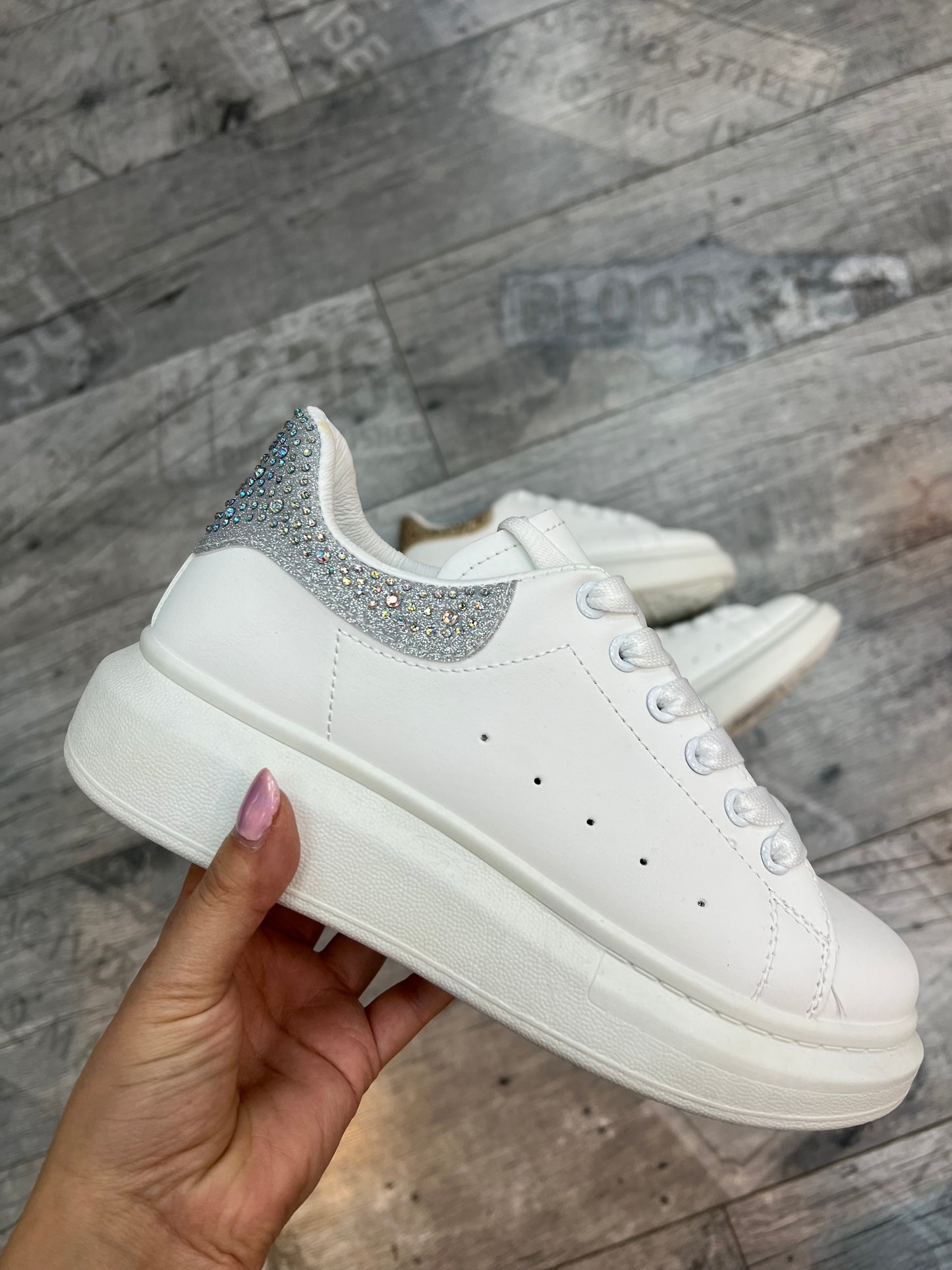 Sneaker mit Strass