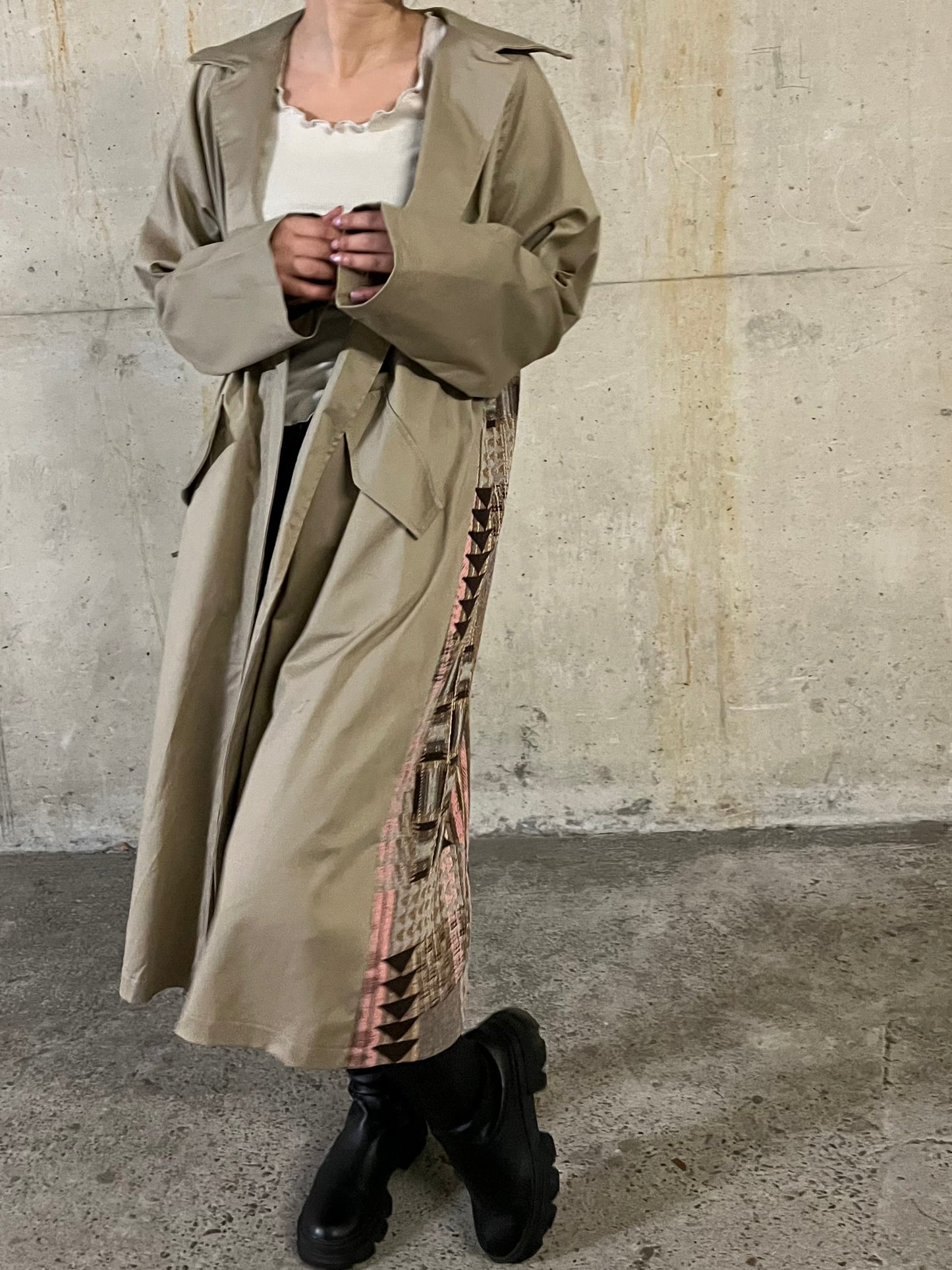 Trenchcoat mit Azteken Muster